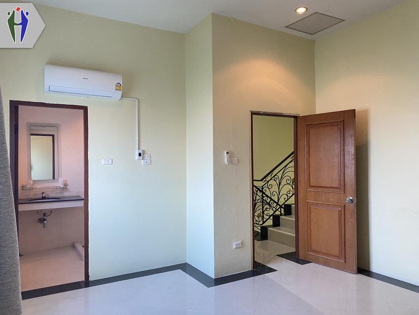 House for rent 35,000 Near Pattaya City Hospital South Pattaya. 13