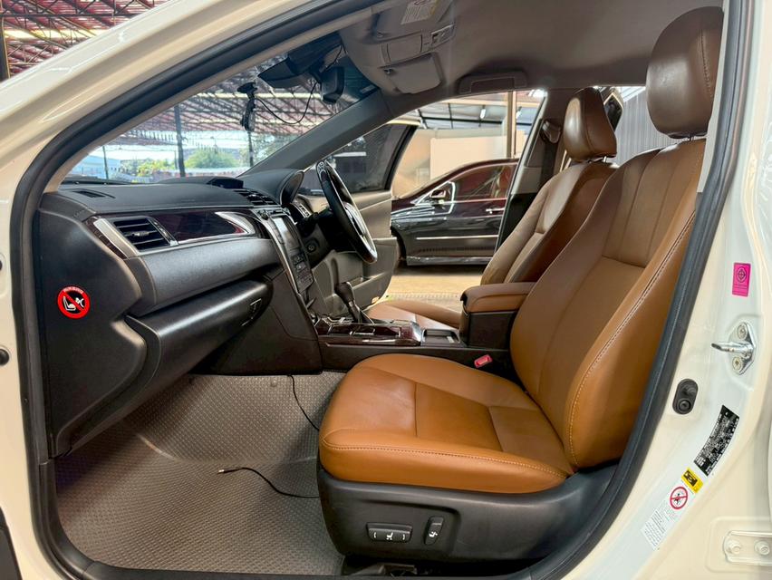 TOYOTA CAMRY 2.5 Hybrid Premium ปี2017 14
