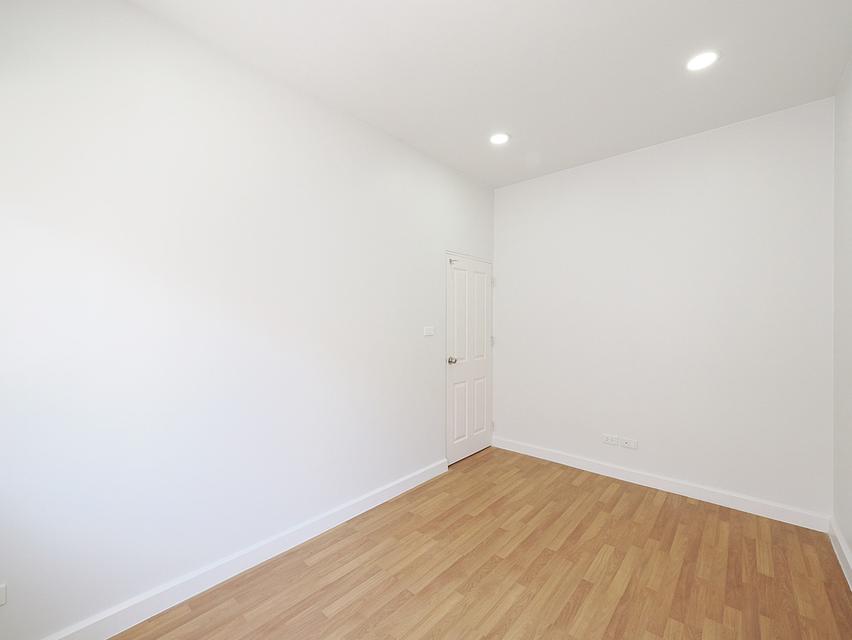 ขายทาวน์เฮ้าส์ 2 ชั้น ม.โมดิวิลล่า 18.8 ตร.ว. 4นอน 2น้ำ [รังสิต-คลอง7] ขาย 1.78ล้าน 17