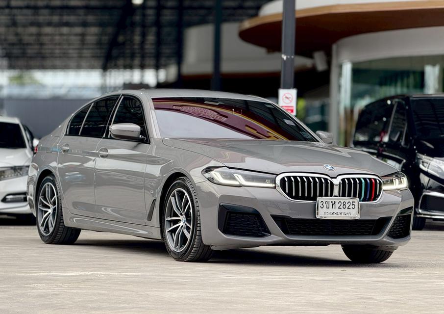 BMW SERIES 5 520d M SPORT 2021
