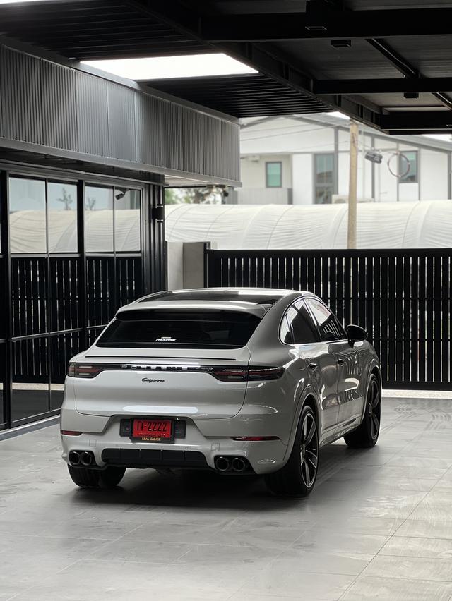 Porsche Cayenne 3.0 E-Hybird Coupe 12
