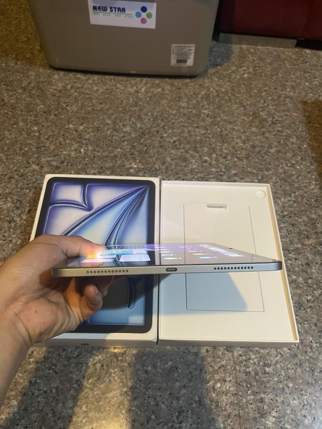 ขายiPadAir6 M2 สีBlue128กิ๊กสูนTrueยกกล่องอีมี่ตรงไร้รอยตกใช้งานดีทุกๆฟังชั่นถูกมากกกก