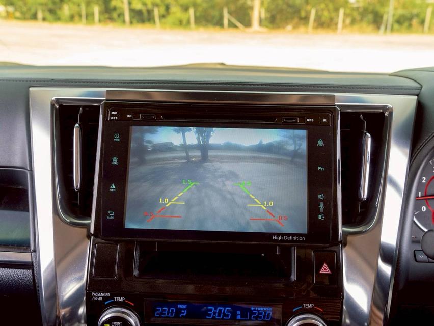ขาย Toyota Alphard 2.5SC ปี20 9