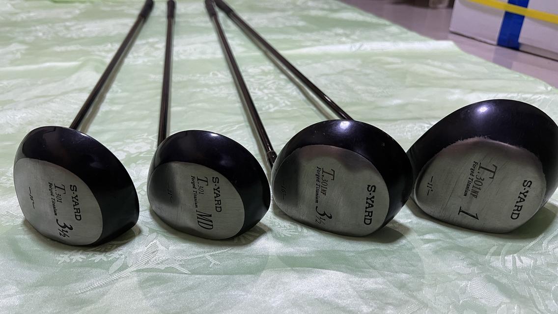 ไม้กอล์ฟMARUMAN GN606 รวม4อัน, S-YARD T.301 รวม10อัน แถมถุงกอล์ฟ Titleist 5