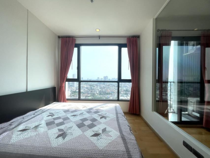 ขาย คอนโด FUSE สาทร-ตากสิน 31.17 ตร.ม. 1 ห้องนอน ชั้น 27 วิวเมือง วิวแม่น้ำ ประตูห้องติดสวนลอยฟ้า ติด BTS วงเวียนใหญ่ 14 2