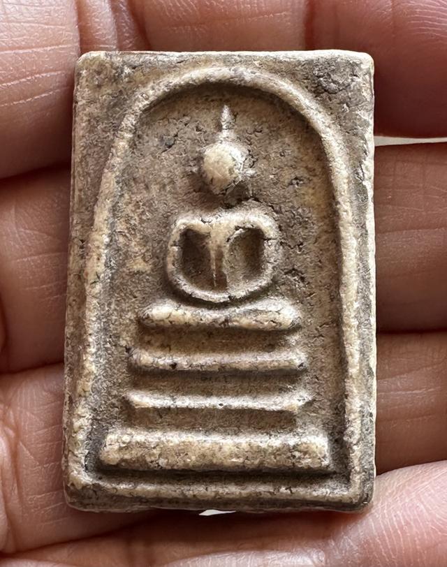 พระสมเด็จพิมพ์เกศบัวตูม