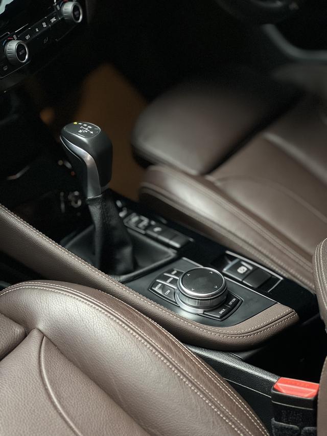 BMW x1 sDrive18D M Sport 8