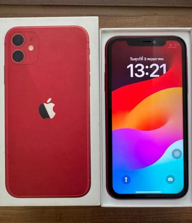 iPhone 11 สีแดง 2