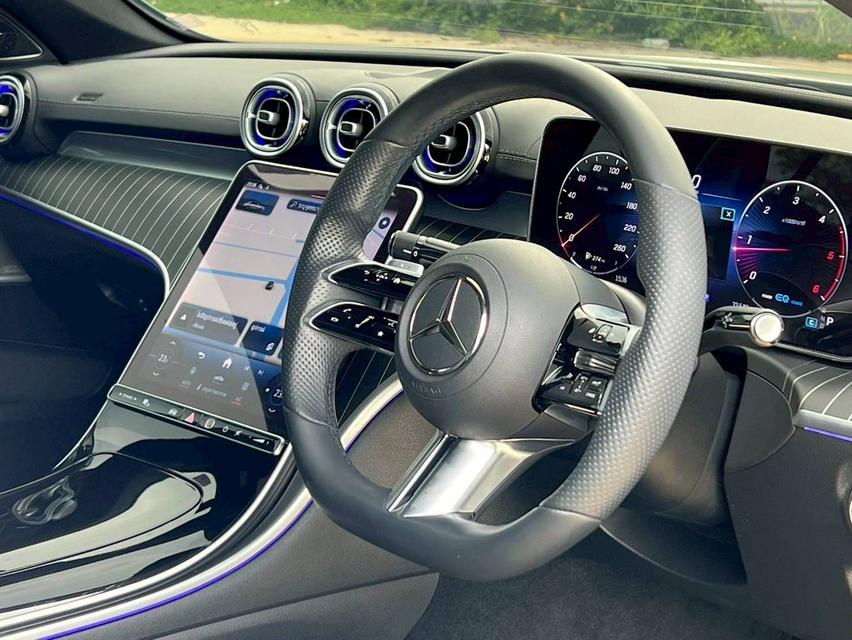 Mercedes Benz C220d AMG Dynamic W206 ปี 2022 8