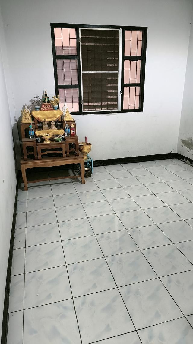 บ้านแฝด2ชั้น​ หมู่บ้านพระปิ่น8​ ต.แพรกษาใหม่​ จ. สมุทร​ปราการ​ 8