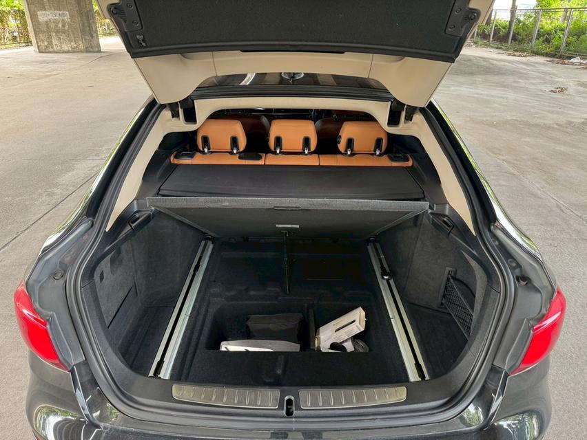 BMW 320D GT Luxury Year 2019 16
