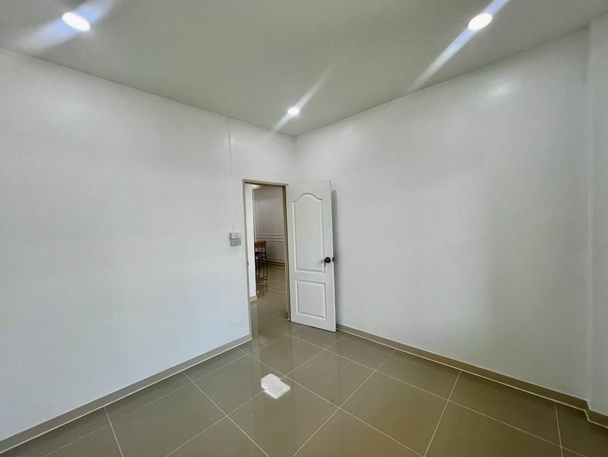 หมู่บ้านร่มเงาไม้... 7