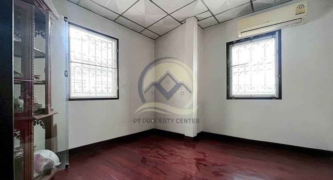 โครงการอัมรินทร์ 3 สายไหม ซอยสายไหม 13 บ้านเดี่ยว 2 ชั้น โครงการติดถนนใหญ่ สายไหม ตามสภาพ เหมาะสำหรับรีโนเวท ราคายังเจรจาได้ ใกล้รถไฟฟ้า 14