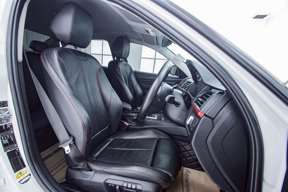 รหัสรถ 1D581  320I SPORT 2.0 2014 11