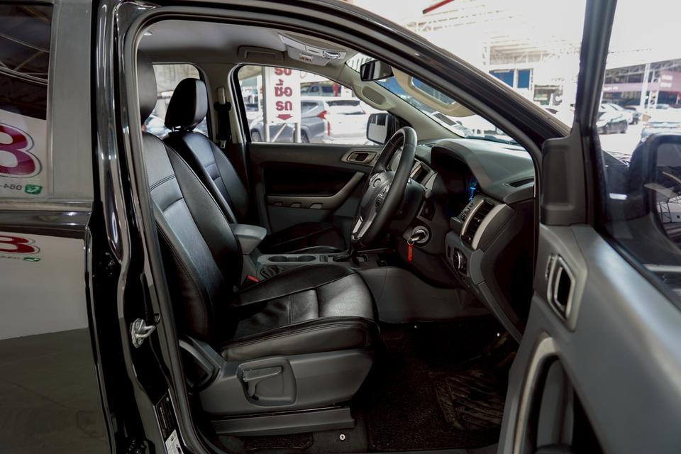 FORD RANGER Double Cab 2.2 XLT AT ปี 2017 12