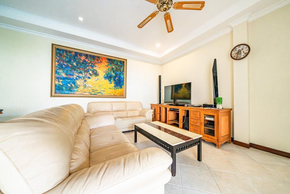 For sale Majestic Pattaya 16.5 Million 4