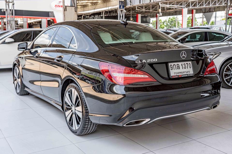 รหัสรถ NP1370 BENZ CLA200 URBAN 2017 11