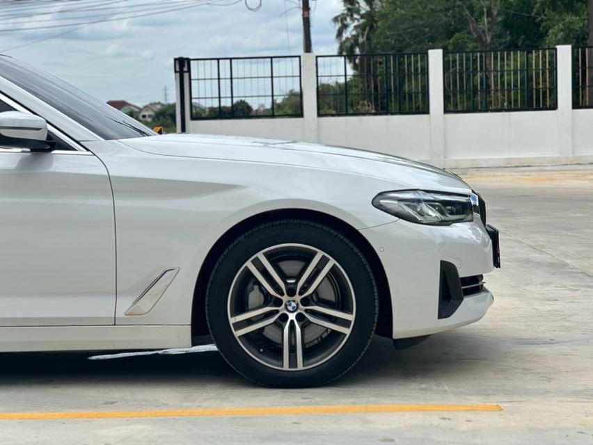 BMW 530e Elite LCI G30 2021 จด 2023 รูปที่ 9