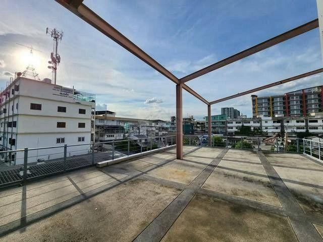 ให้เช่า อาคาร 3 ชั้น 700 ตรม หลังมุม มีดาดฟ้า ติวานนท์ 14 ใกล้ MRT กระทรวงสาธารณสุข ทำเลดี ใจกลางนนทบุรี
