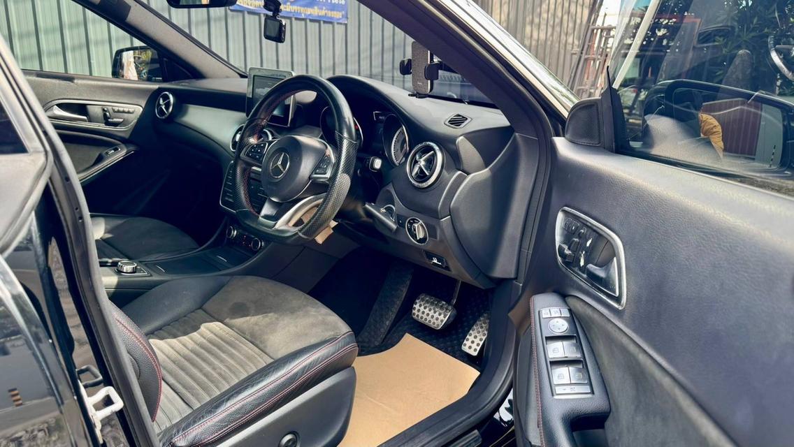 MERCEDES BENZ CLA 250 AMG   ปี 2014 4