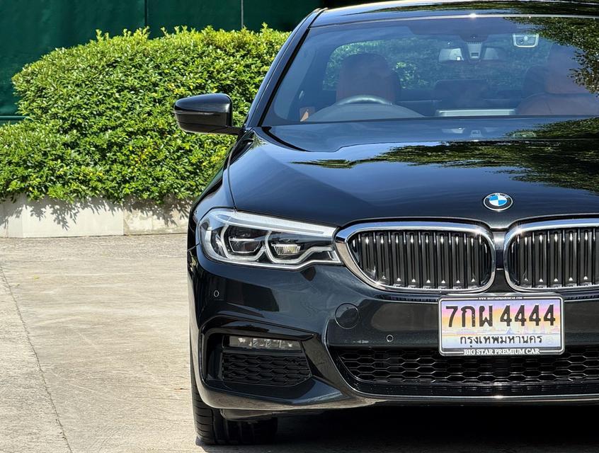 2020 BMW 520D MSPORT รถมือเดียวออกป้ายแดง รถวิ่งน้อย เข้าศูนย์ตรงระยะ รถไม่มีอุบัติเหตุครับ รูปที่ 8
