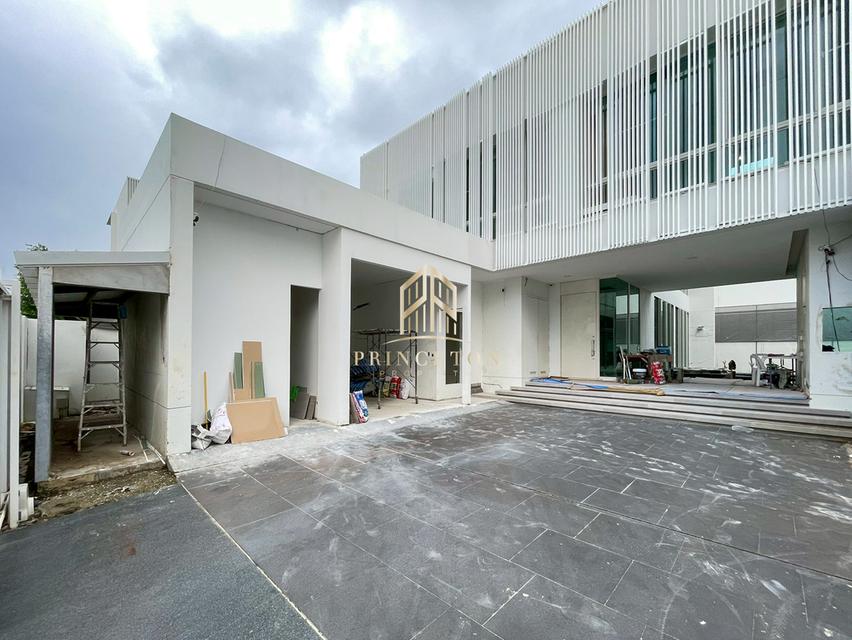 VIVE Bangna Super Luxury Modern Minimal residence 3