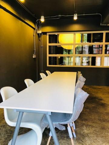 รหัสC6931 ให้เช่าโฮมออฟฟิศ 3ชั้น ตกแต่งสไตล์ LOFT ถนนพระราม9 ซอย19 ใกล้ทองหล่อ เอกมัย 4