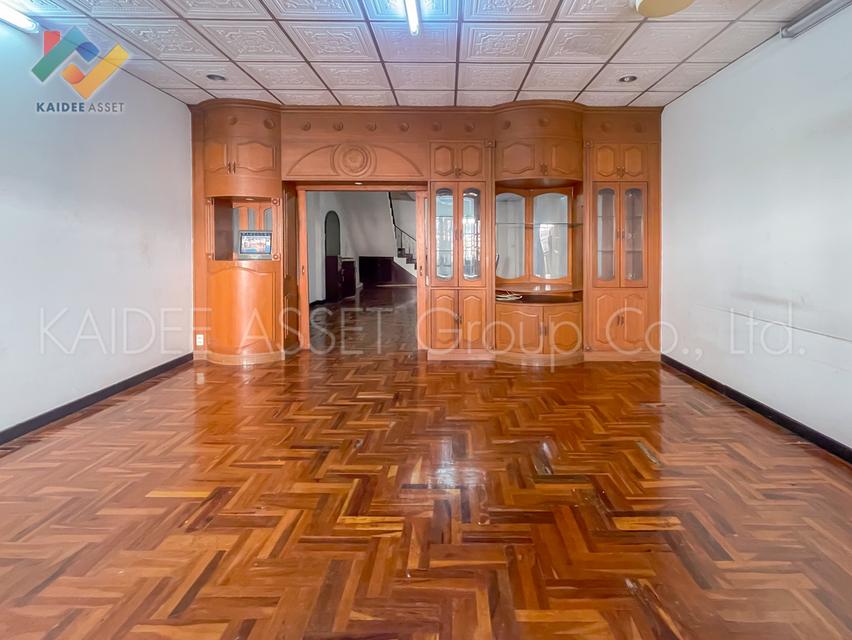 ทาวน์เฮ้าส์ ซอย จรัญสนิทวงศ์ 3 หมู่บ้าน สมชาย ใกล้ BTS ท่าพระ 7