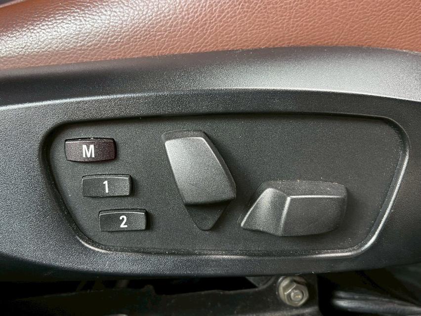 ขาย Bmw X1 Sdrive 20d ปี13 14