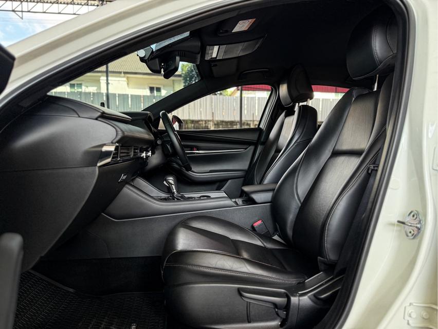 2020 MAZDA MAZDA3, 2.0 SP SPORTS 12