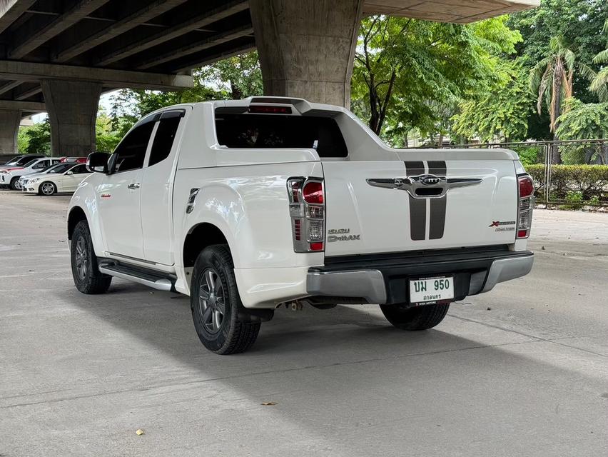 ขายรถ Isuzu D-max 2.5 Z X-series cab Hi-Lander ปี 2013 สีขาว เกียร์ธรรมดา 6