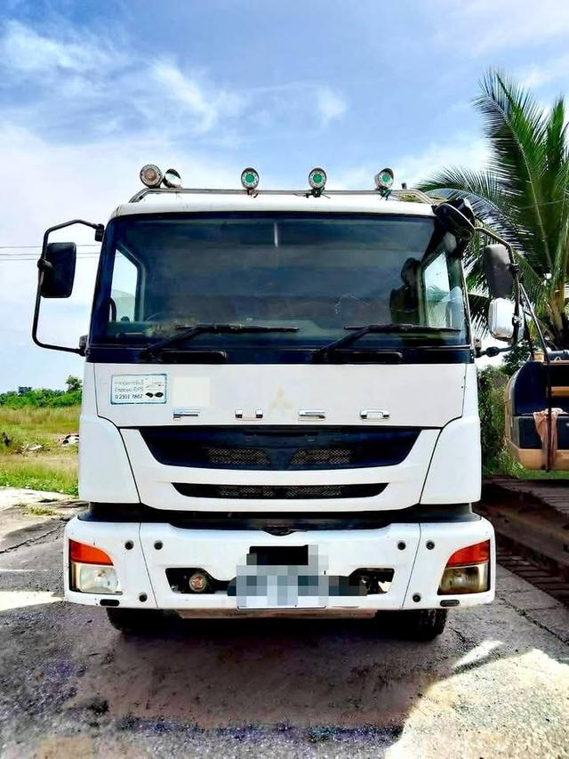 ปล่อย Mitsubishi Fuso 6 คิว 3