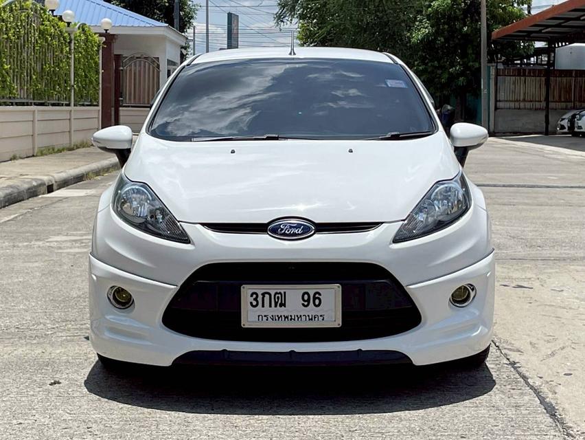 #FORD #FIESTA 1.6 TREND HATCHBACK ปี 2011  2