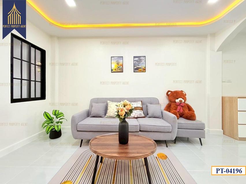 ขาย ทาวน์เฮ้าส์ ศรีธราวรรณ สายไหม พหลโยธิน 54 รีโนเวทใหม่ พร้อมเฟอร์นิเจอร์ 4