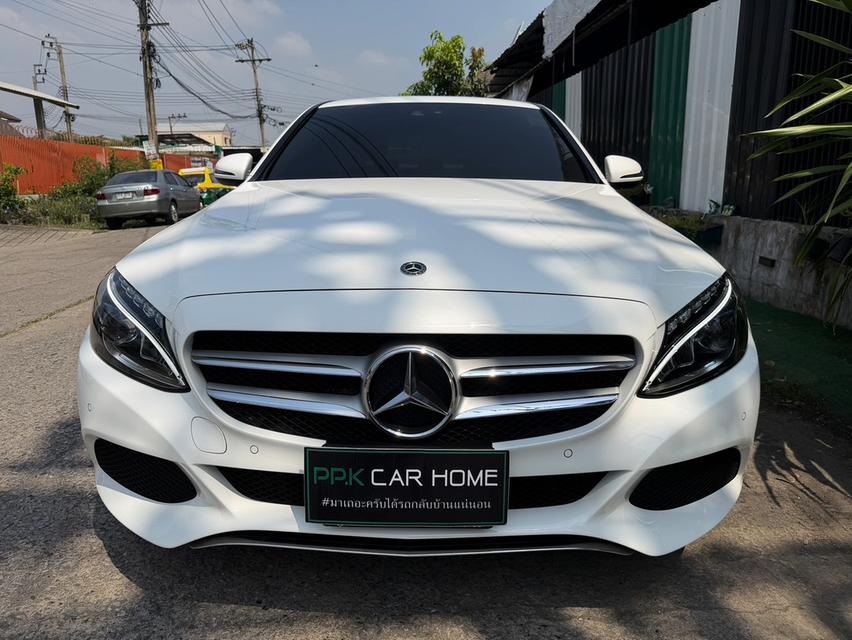 2018 BENZ C350E มือเดียวป้ายแดง เช็คศูนย์ตลอด ไมล์น้อย รูปที่ 2