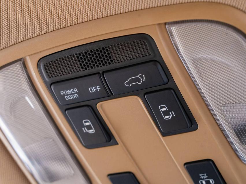 Kia Grand Carnival 2.2 EX ปีจด 2017 รูปที่ 12