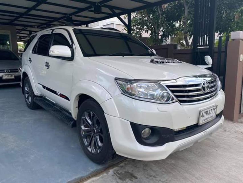 TOYOTA FORTUNER 3.0 4WD ปี2012 1