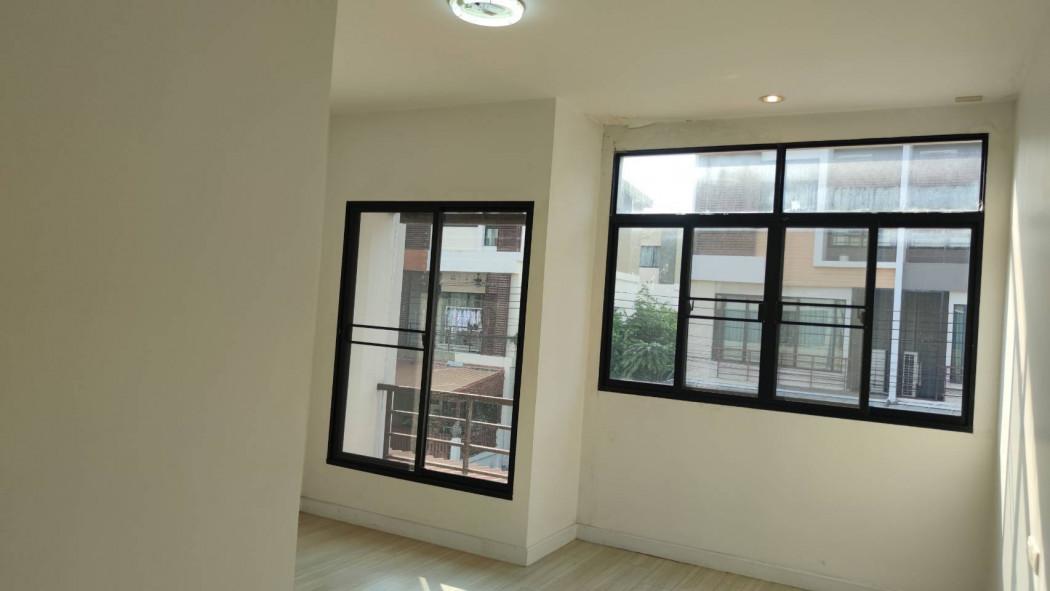 ให้เช่า ทาวน์โฮม 3 ชั้น หลังมุม ใกล้สาทร – หมู่บ้านซิกเนเจอร์ กัลปพฤกษ์ 3