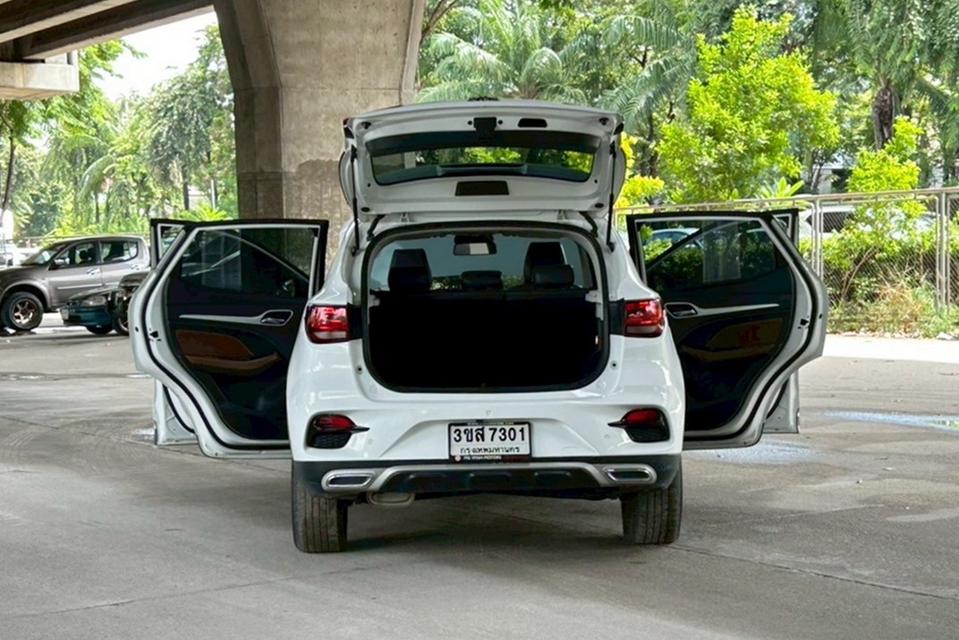 MG ZS 1.5 X+ Sunroof AT ปี 2023 9