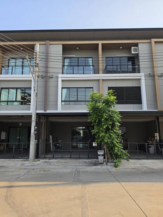 For Rent: Premium Place Project Phaholyothin-Ramintra 1