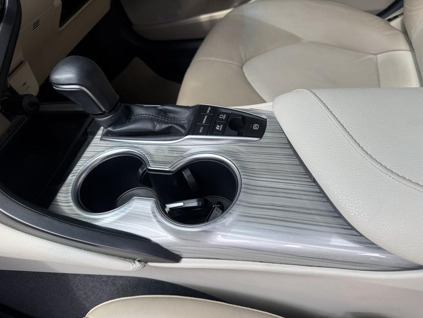 Toyota Camry hybrid 2.5 hv 2019 รูปที่ 15