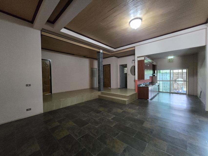  Land House and Warehouse Buildings for Sale —BangSai  7