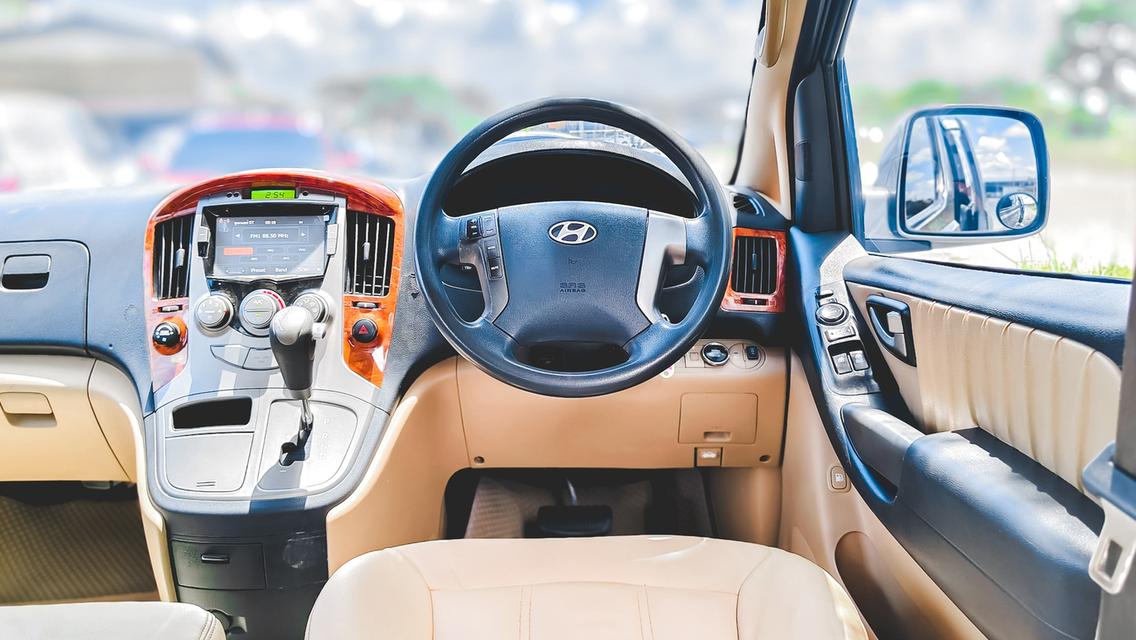 HYUNDAI H1 2.5 DELUXE A/T ปี 2013 จด 2014 🔥 รูปที่ 7