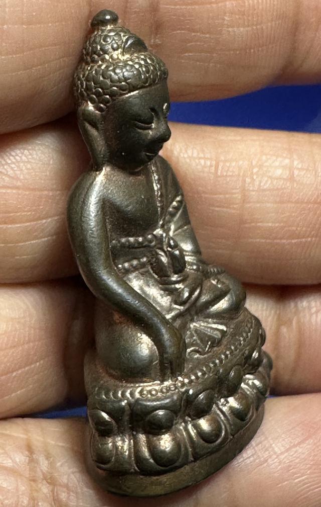 พระกริ่งเนื้อนวะ มีโค๊ต เก่าไม่ทราบที่