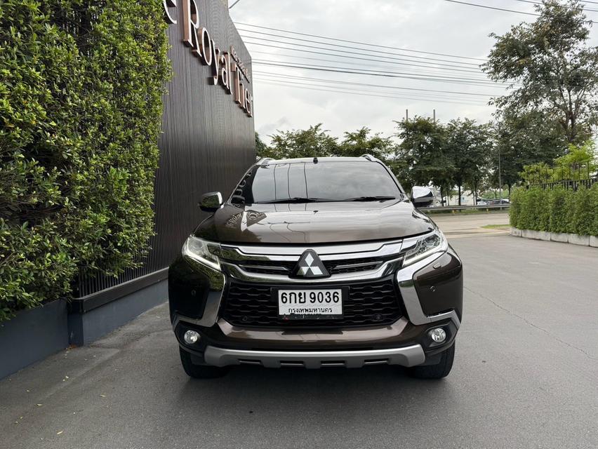 รถมือเดียว ไมล์ 13x,xxx หาได้ที่ไหนต้องคันนี้ Pajero 2.4 GT Premium  NAVI 4WD ปี2017  สีน้ำตาล ดีเซล  6