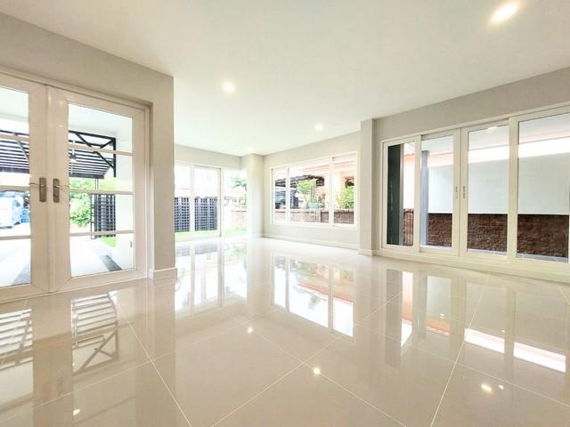บ้านเดี่ยวหลังใหญ่ 4 ห้องนอน 3 ห้องน้ำ พื้นที่กว้างสำหรับครอบครัว 212 ตร.ม. รองรับทุกสมาชิกอย่างลงตัว 4