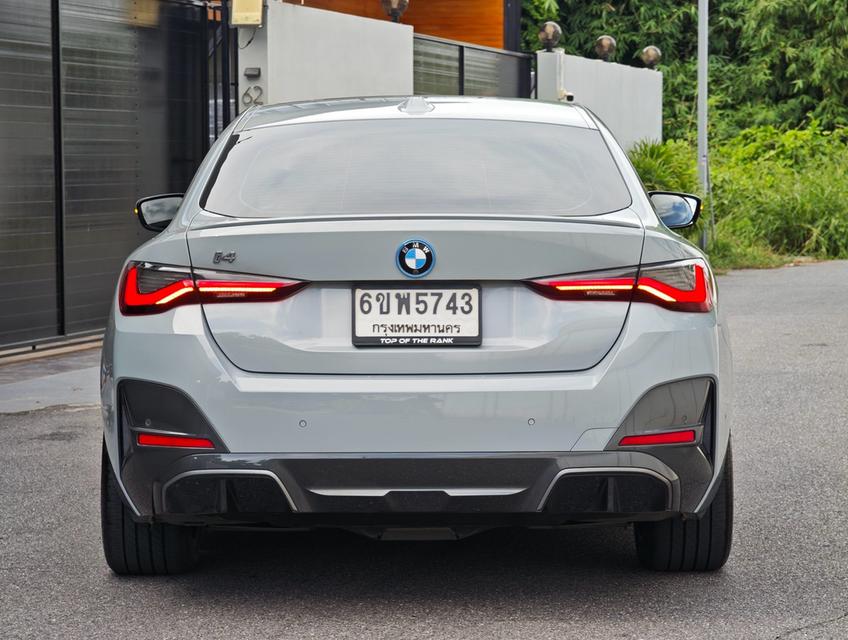 BMW i4 eDrive35 M Sport ปี 2023 รูปที่ 5