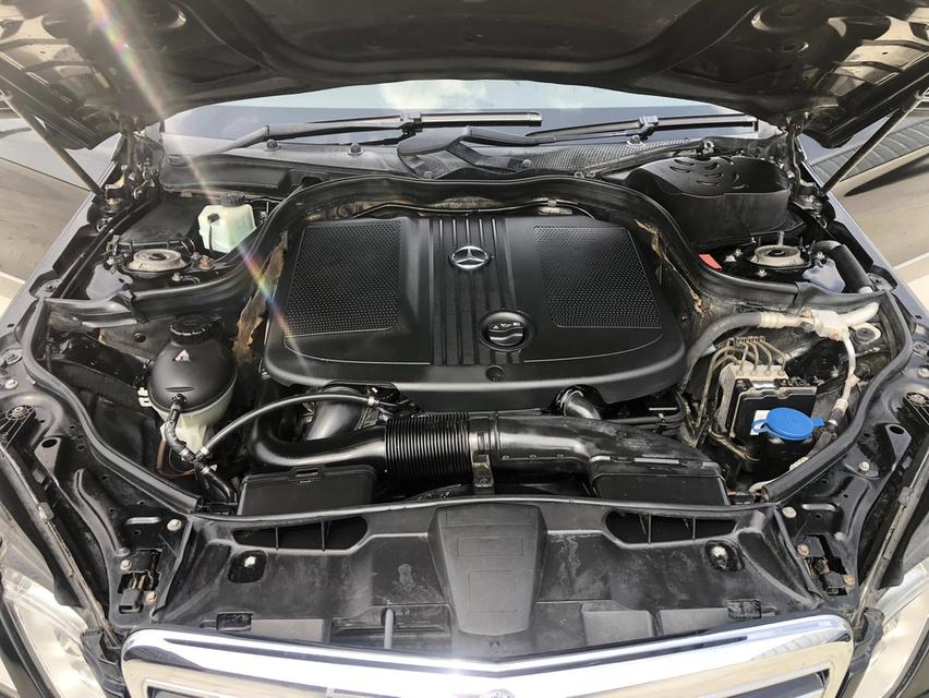 W212 E250 CDI Diesel turbo ปี2012 รถ 2 มือ  เลขไมล์ 242471 โล (รถศูนย์ไทย)   2