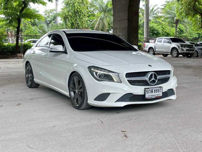 รหัสรถ WMT6697 BENZ CLA200 ปี 2016
