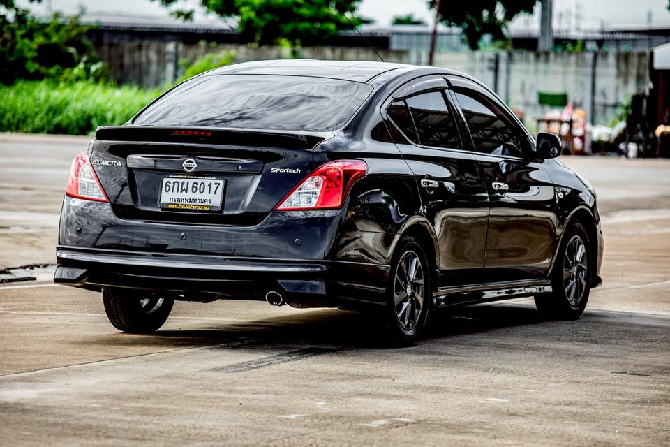 Nissan Almera 1.2 E Sportech ปี 2017 สีดำ มือเดียวป้ายแดง เกียร์ออโต้